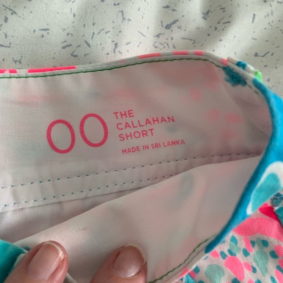 EUC Lilly Pulitzer Callahan Shorts size 00 - Picture 2 of 4